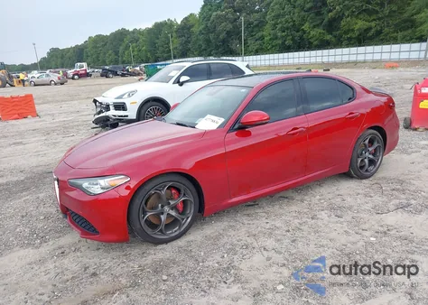2017 Alfa Romeo Giulia Ti Rwd z USA, uszkodzony, nr VIN ZARFAECN4H7550340